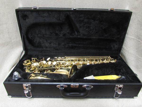 F.W. Select Intermediate Alto Saxophone - Image 2