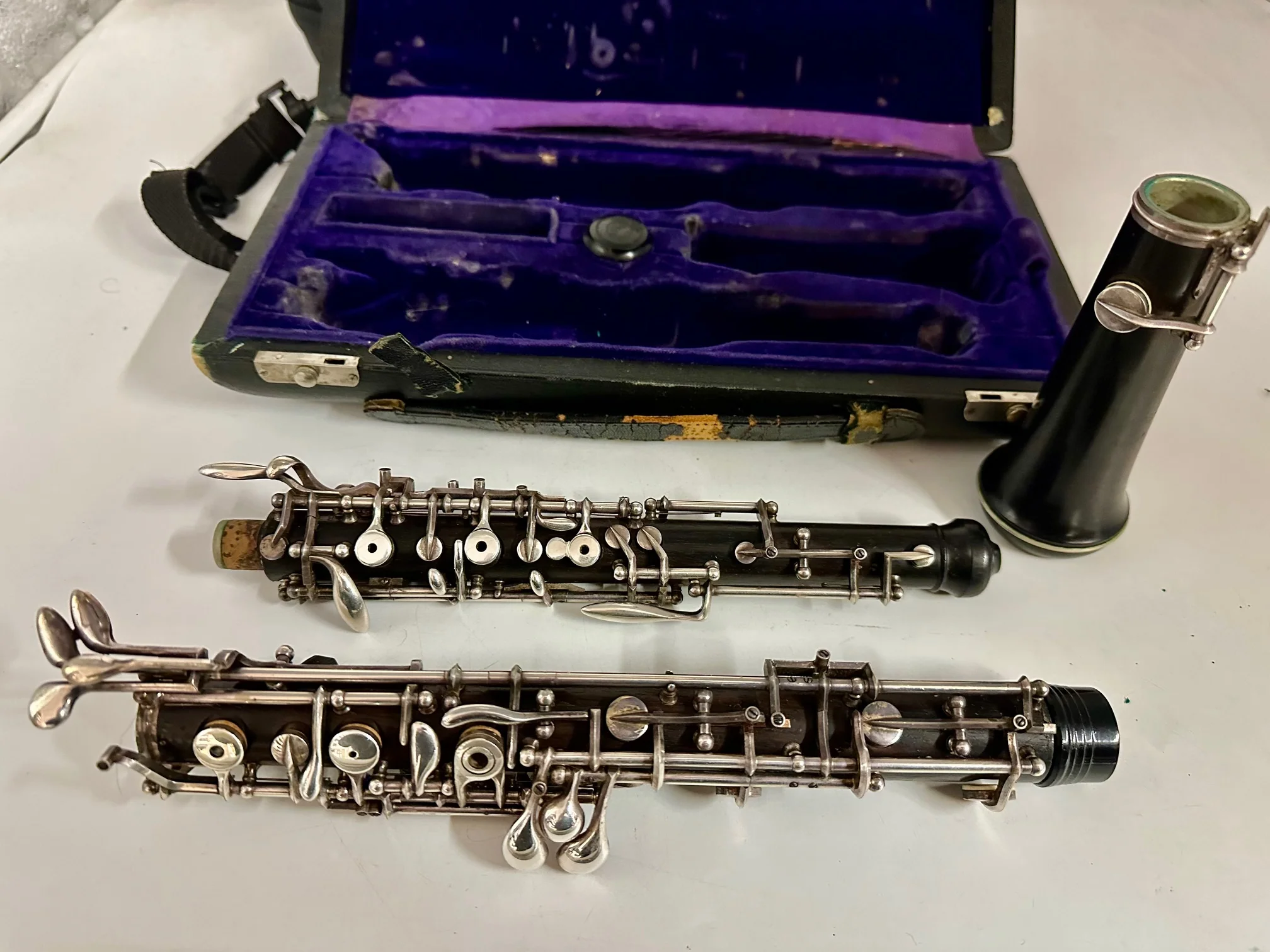 Used F. Loree Professional Oboe Model with Cavallaro Case Cover - Image 2