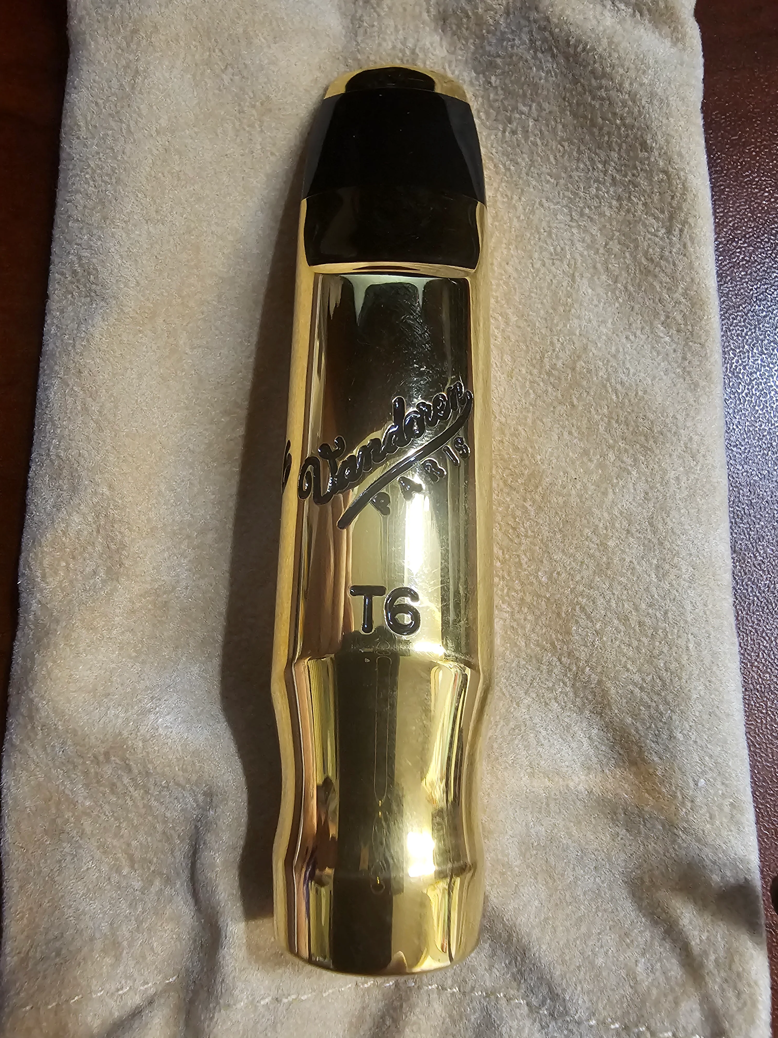 Vandoren V16 Metal Tenor Saxophone Mouthpiece T6 - Large Chamber B Stock